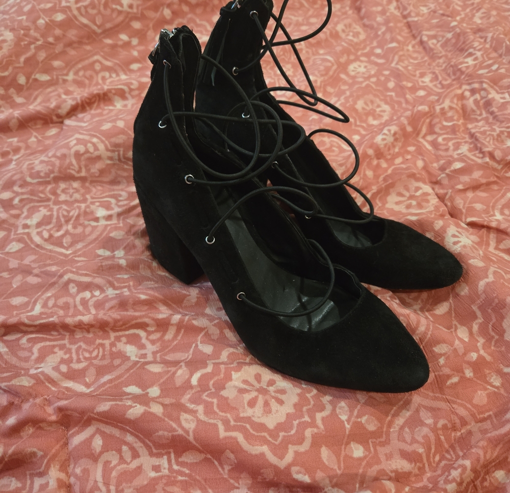 Rebecca Minkoff Size 7.5 M